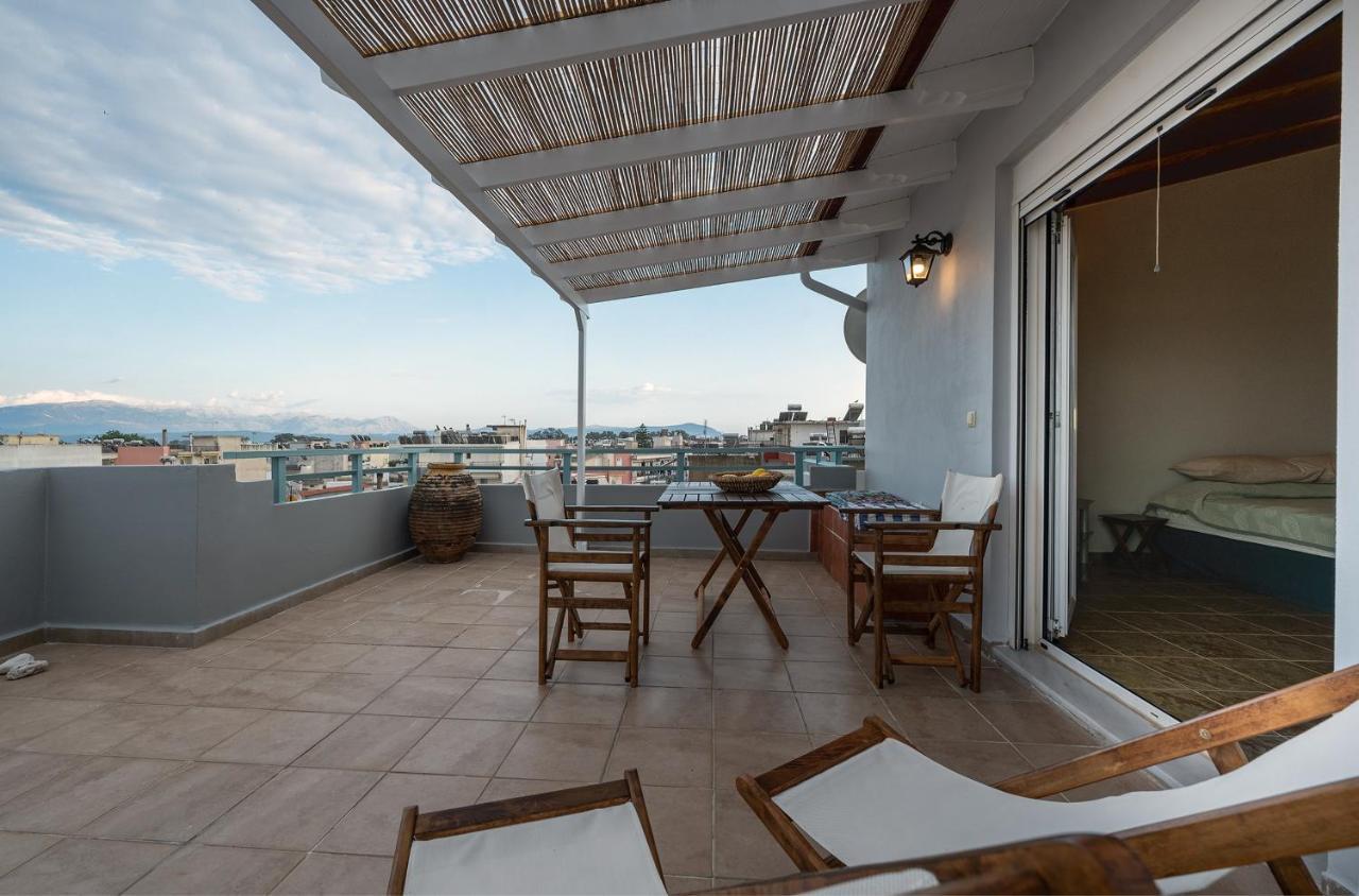 Apostolos Loft - Cozy Loft In The Center Of Preveza Bagian luar foto